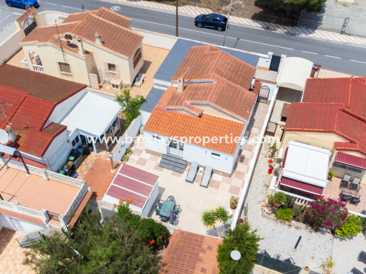 Freistendhe Villa · Resale · Urb. La Marina · Urb. La Marina