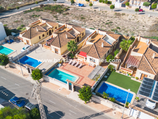 Freistendhe Villa · Resale · Urb. La Marina · Urb. La Marina