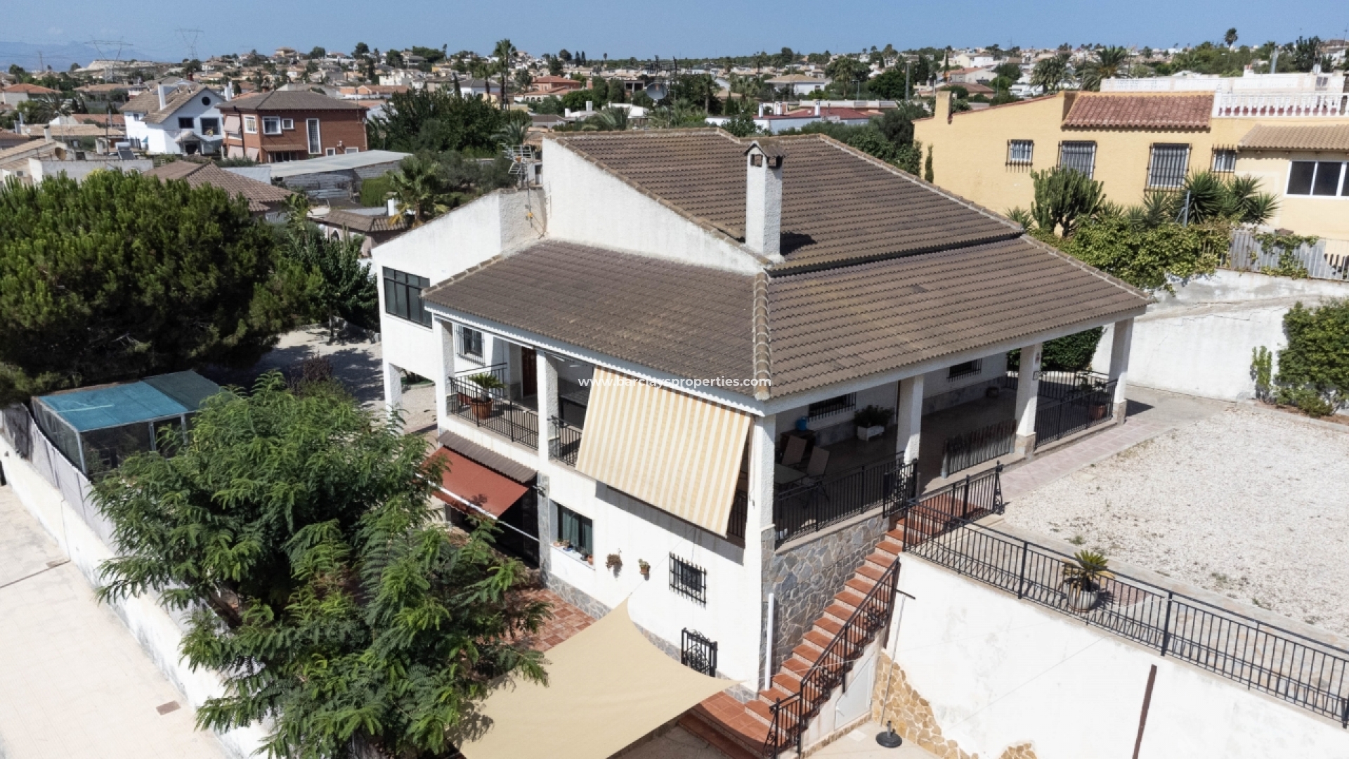 Fristaende Villa  - Resale - Urb. El Oasis - La Marina - 5386