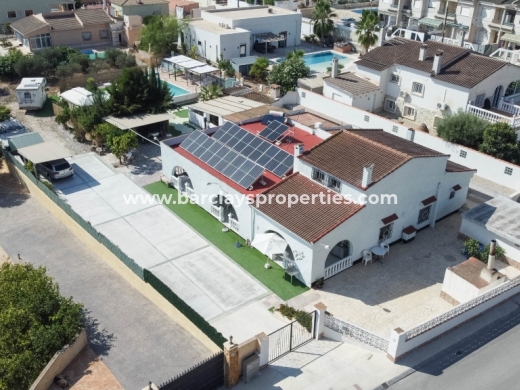 Fristaende Villa  · Resale · Urb. El Oasis - La Marina · Urb. El Oasis - La Marina