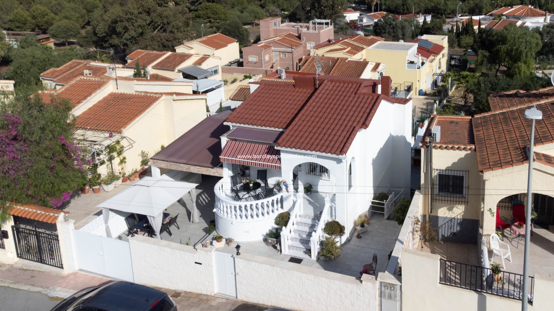 Fristaende Villa  - Resale - Urb. La Marina - 5388