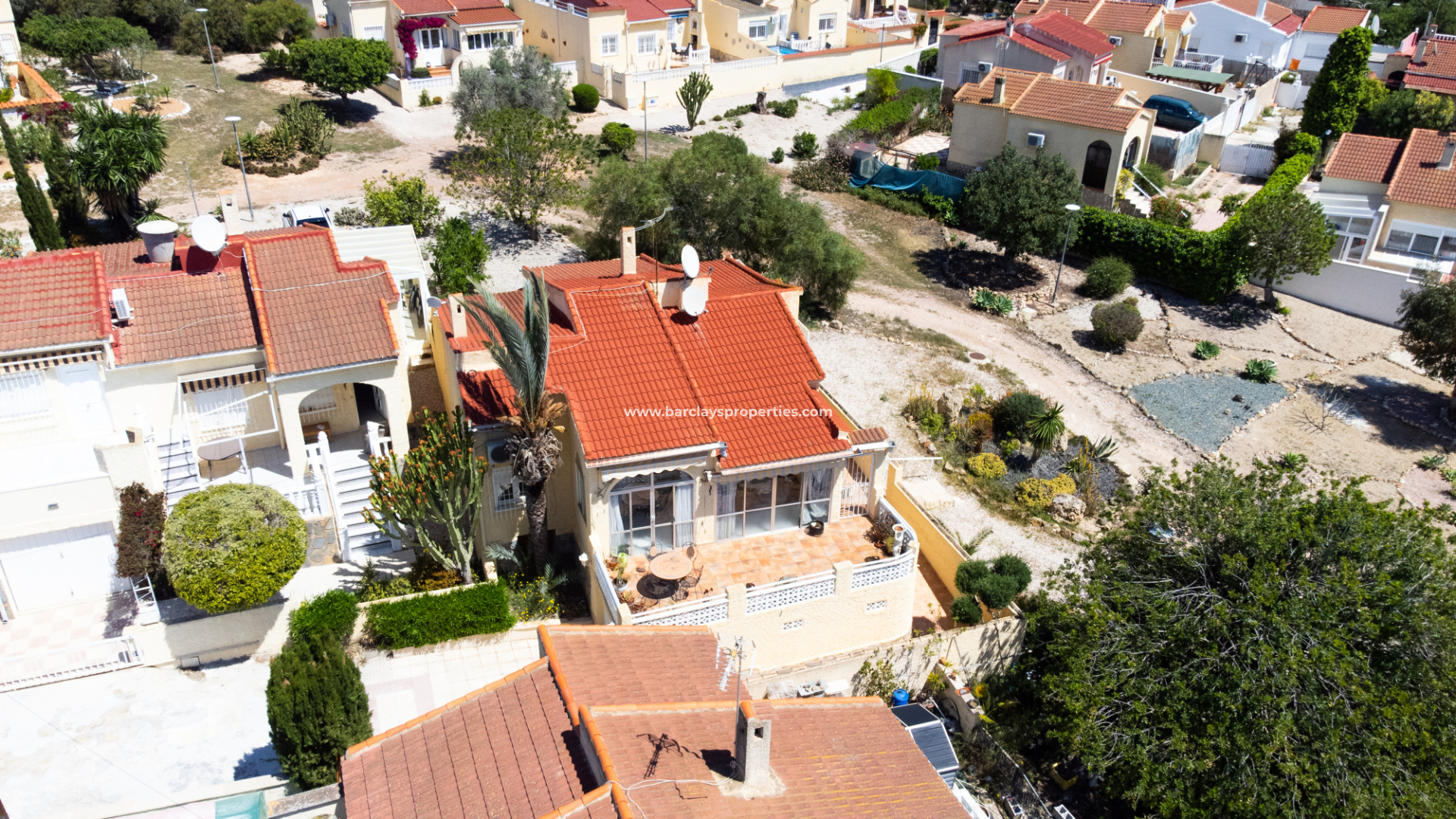 Fristaende Villa  - Resale - Urb. La Marina - 5929