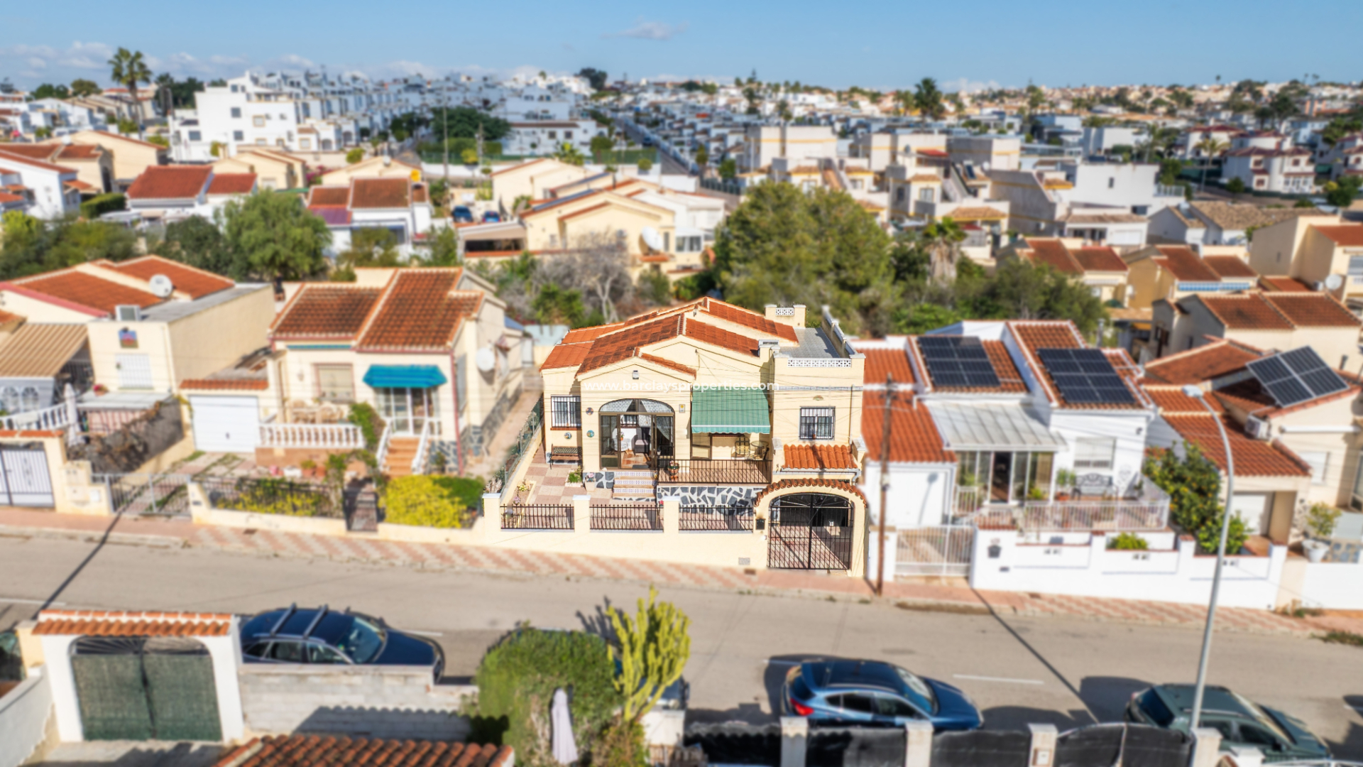 Fristaende Villa  - Resale - Urb. La Marina - 6097