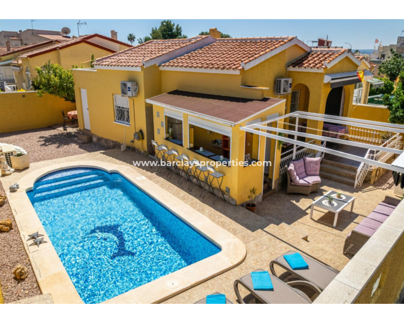 Fristående villa till salu i La Marina