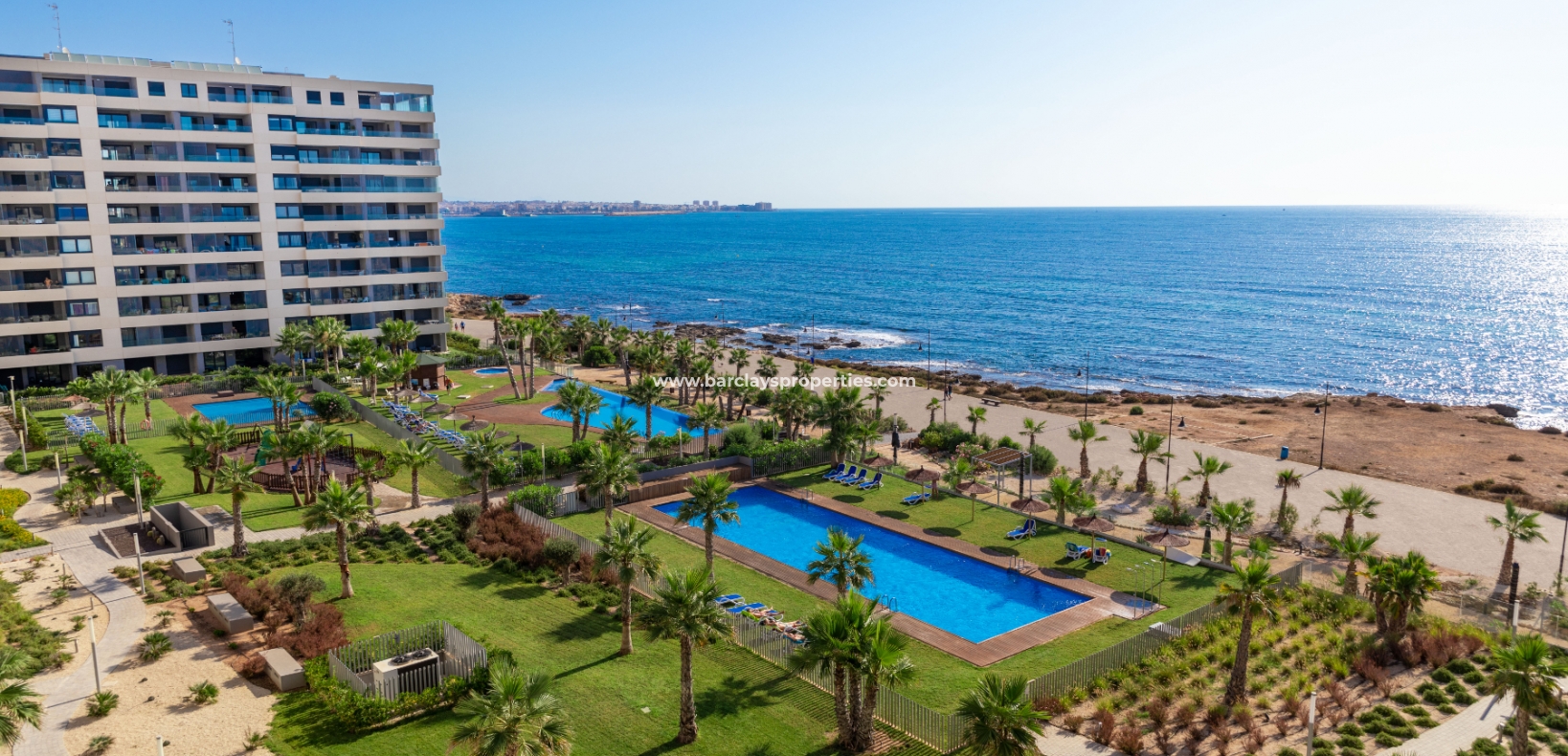 Frontline Beach Apartment for sale in Torrevieja