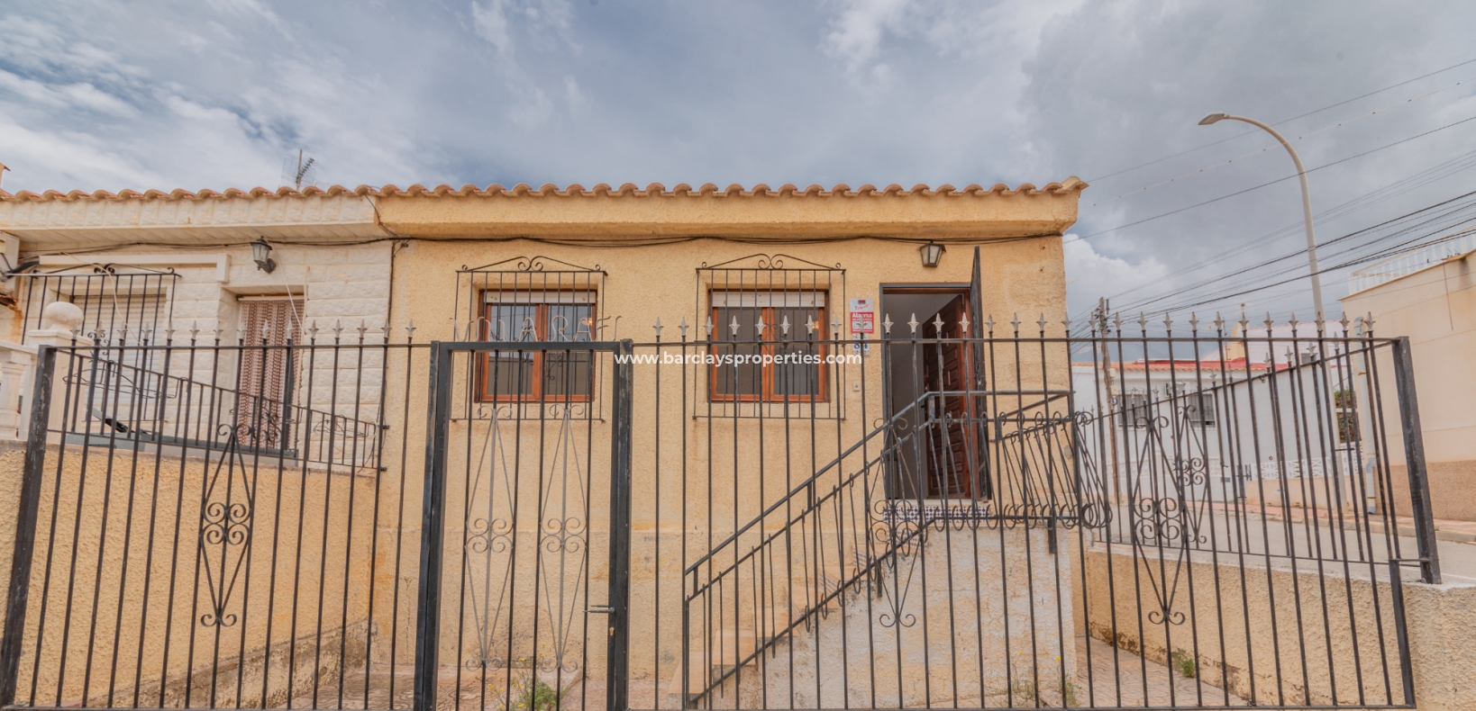 Investment property for sale in Costa Blanca