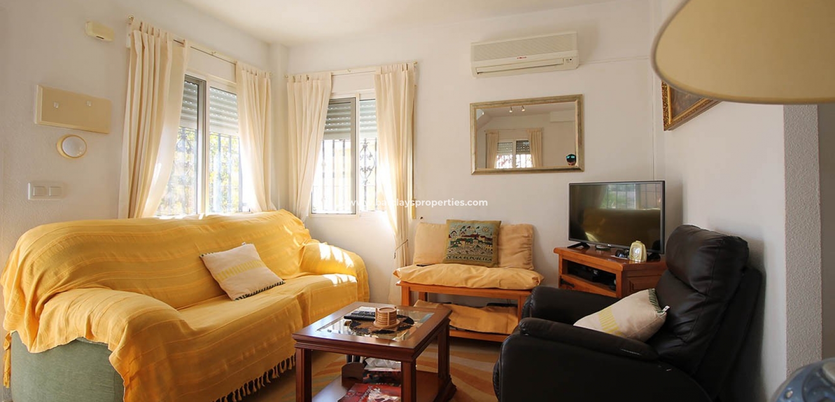 Living Room - Detached Property For Sale In Urb. La Marina