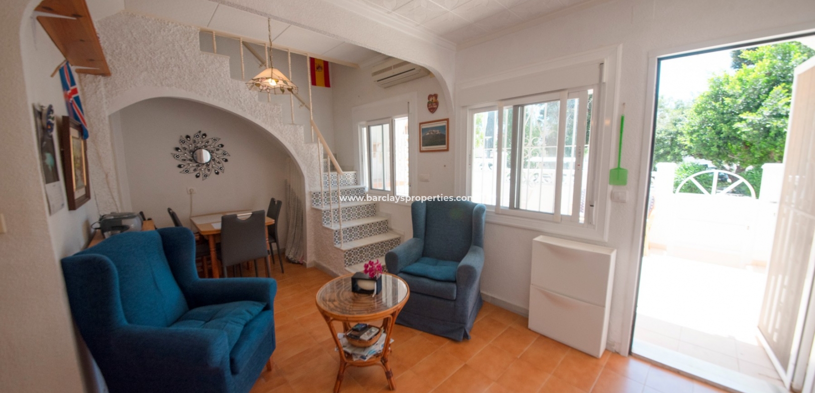 Livingroom - Property For Sale In La Marina, Spain 