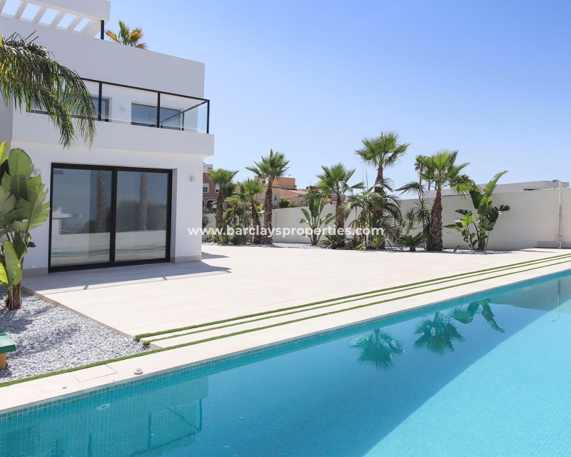 Luxury New Build for sale in Costa Blanca