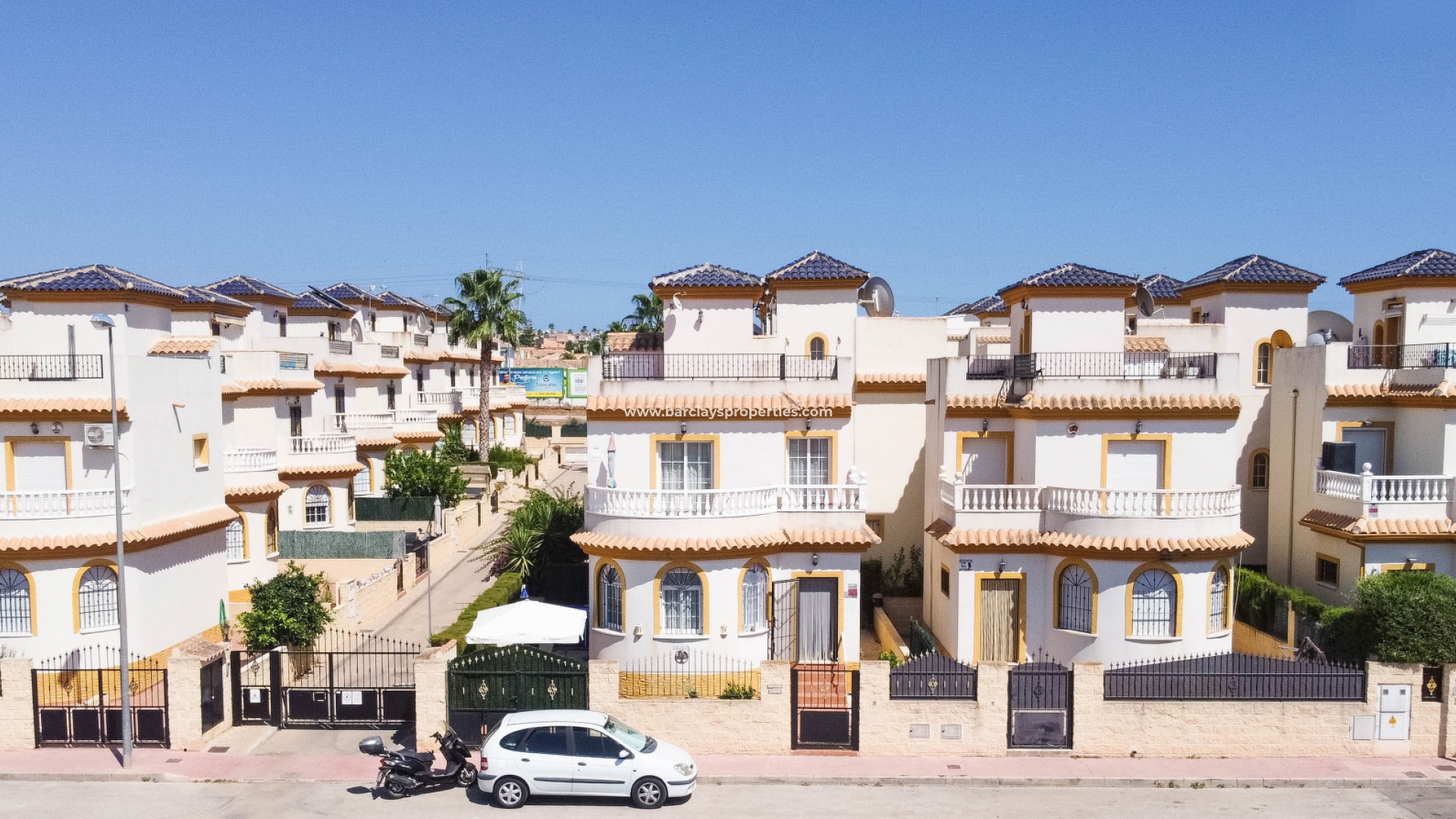 Maison Individuelle - Revente - Urb. El Oasis - La Marina - 5191