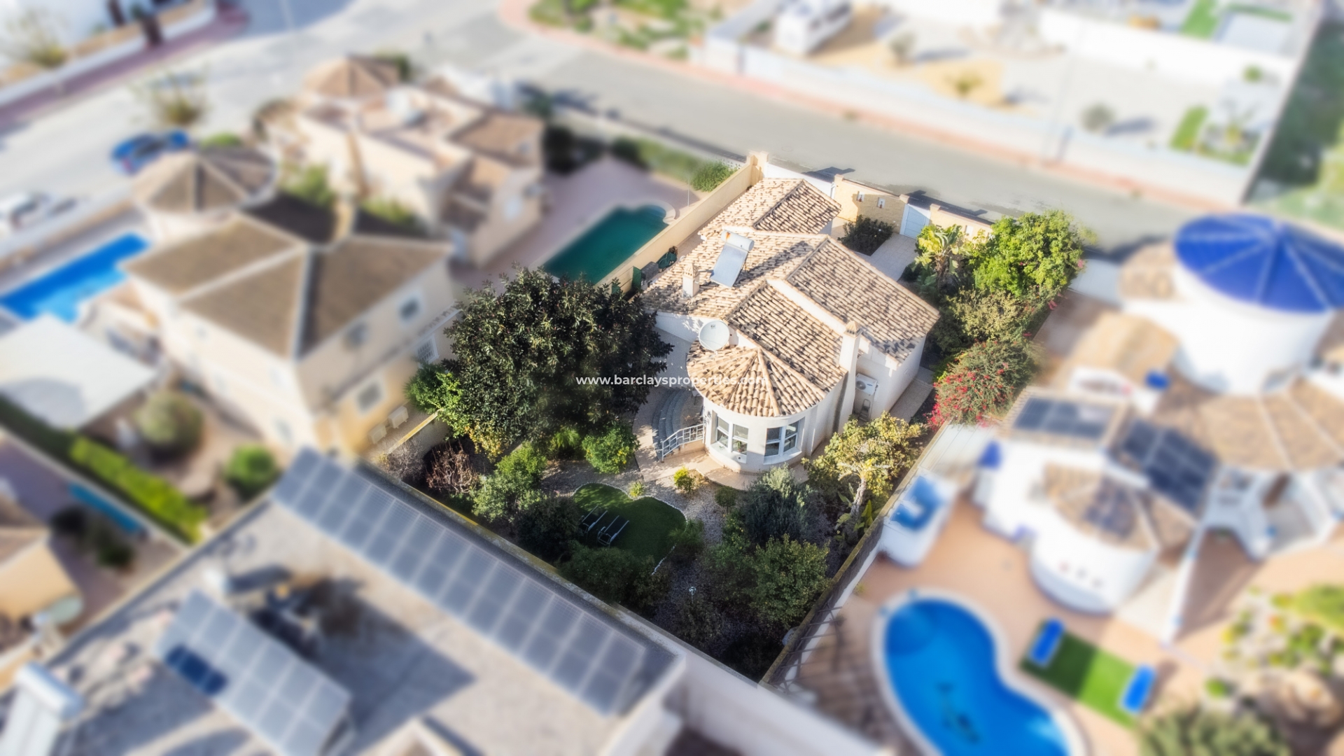 Maison Individuelle - Revente - Urb. La Marina - 5817