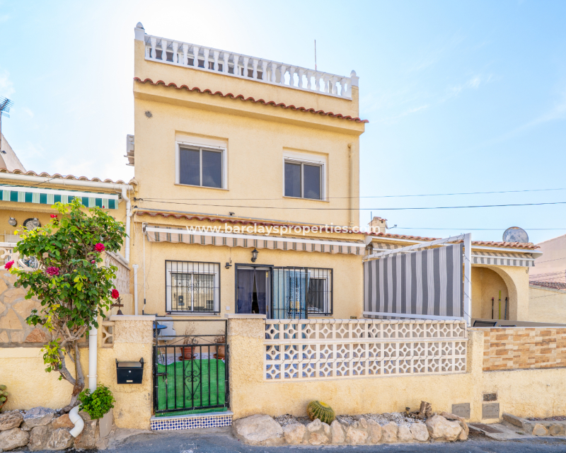 Maison mitoyenne à vendre à La Marina