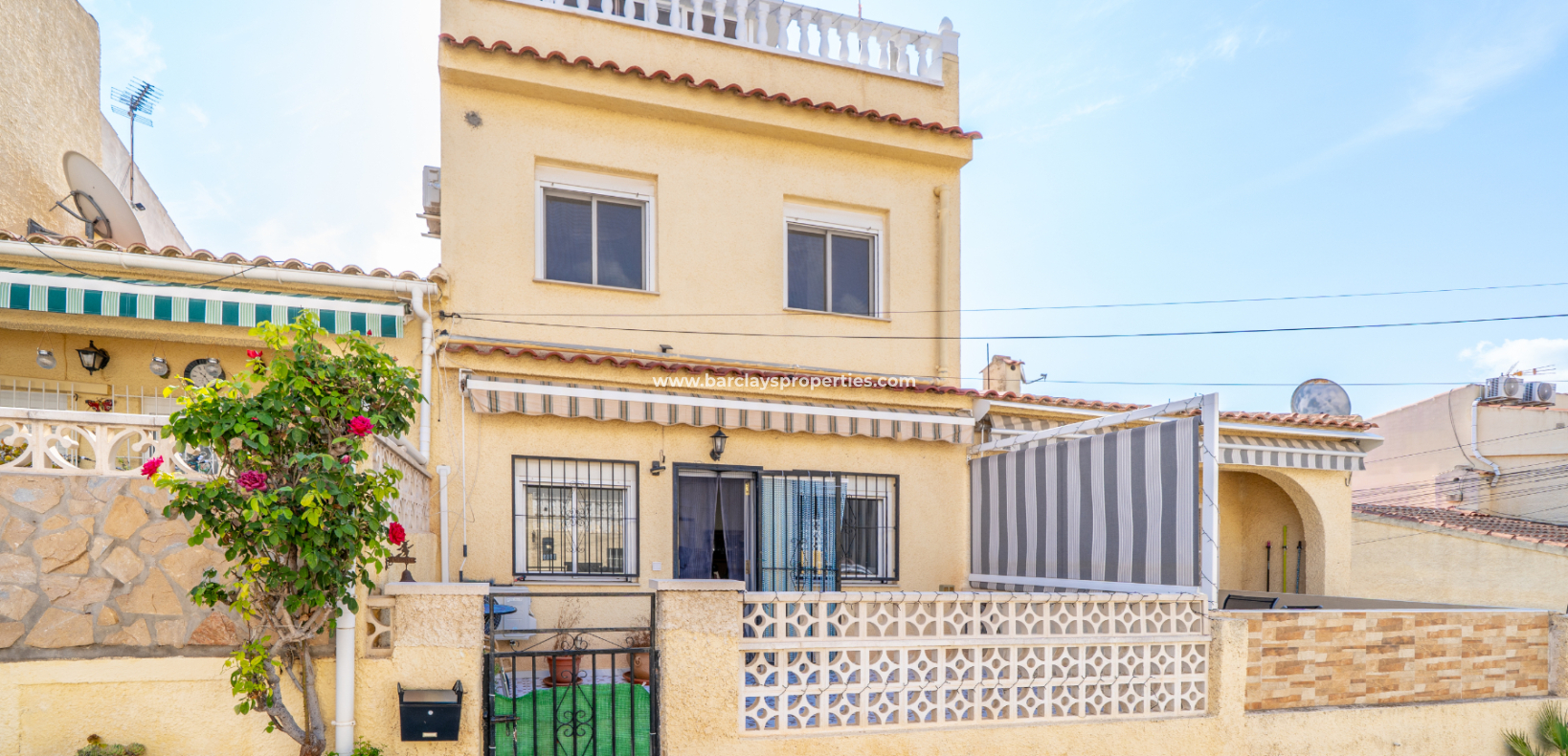 Maison mitoyenne à vendre à La Marina