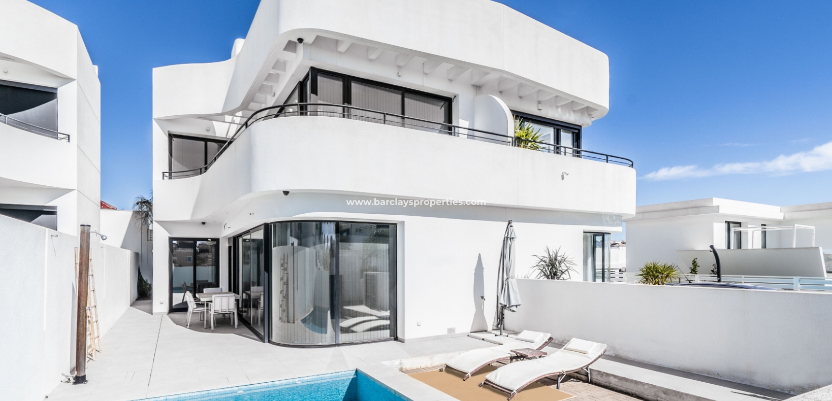 Modern House for Sale in La Marina with Private Pool