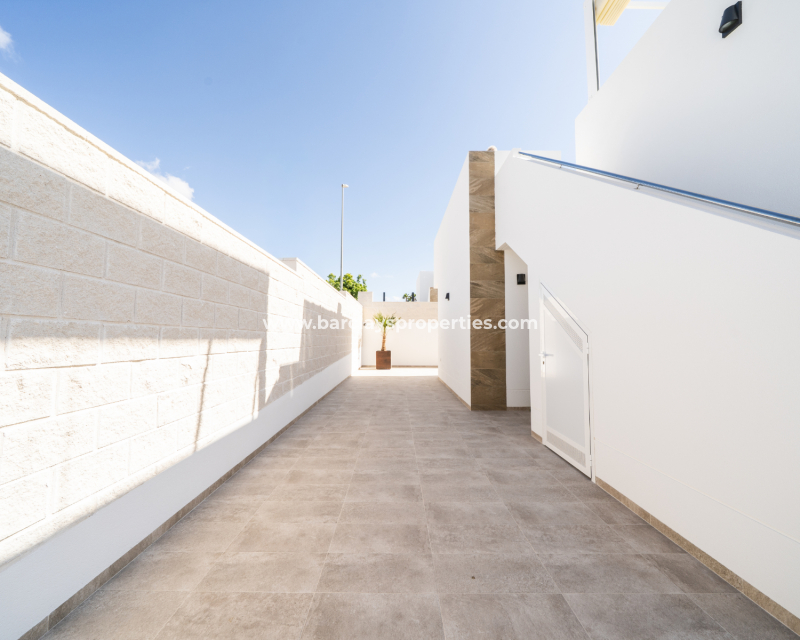 New Build - Detached - Urb. La Marina