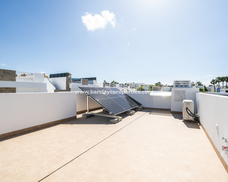 New Build - Detached - Urb. La Marina
