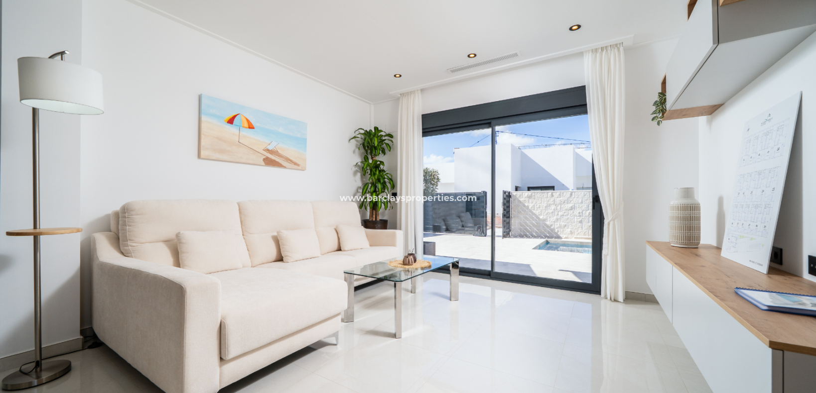 New Build - Freistendhe Villa - Urb. La Marina