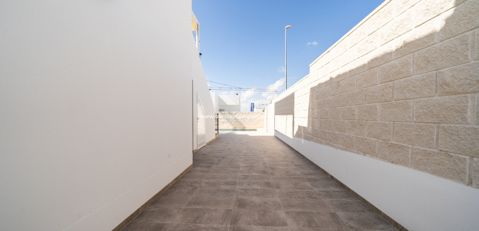 New Build - Freistendhe Villa - Urb. La Marina