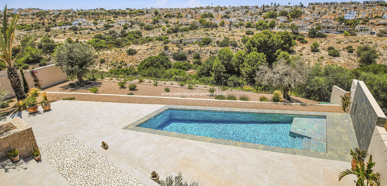 New Build - Freistendhe Villa - Urb. La Marina