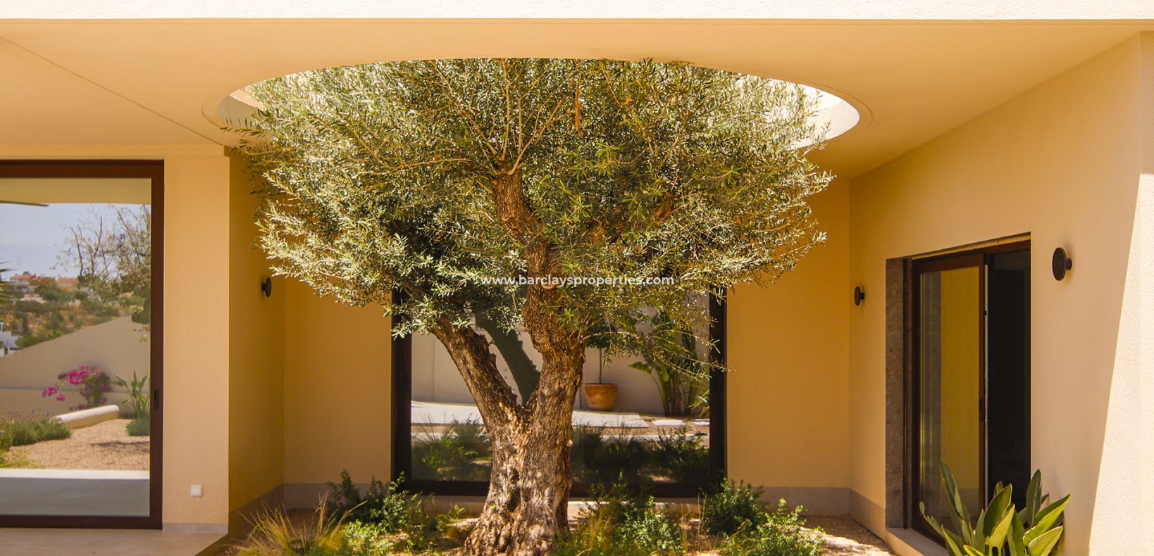 New Build - Freistendhe Villa - Urb. La Marina