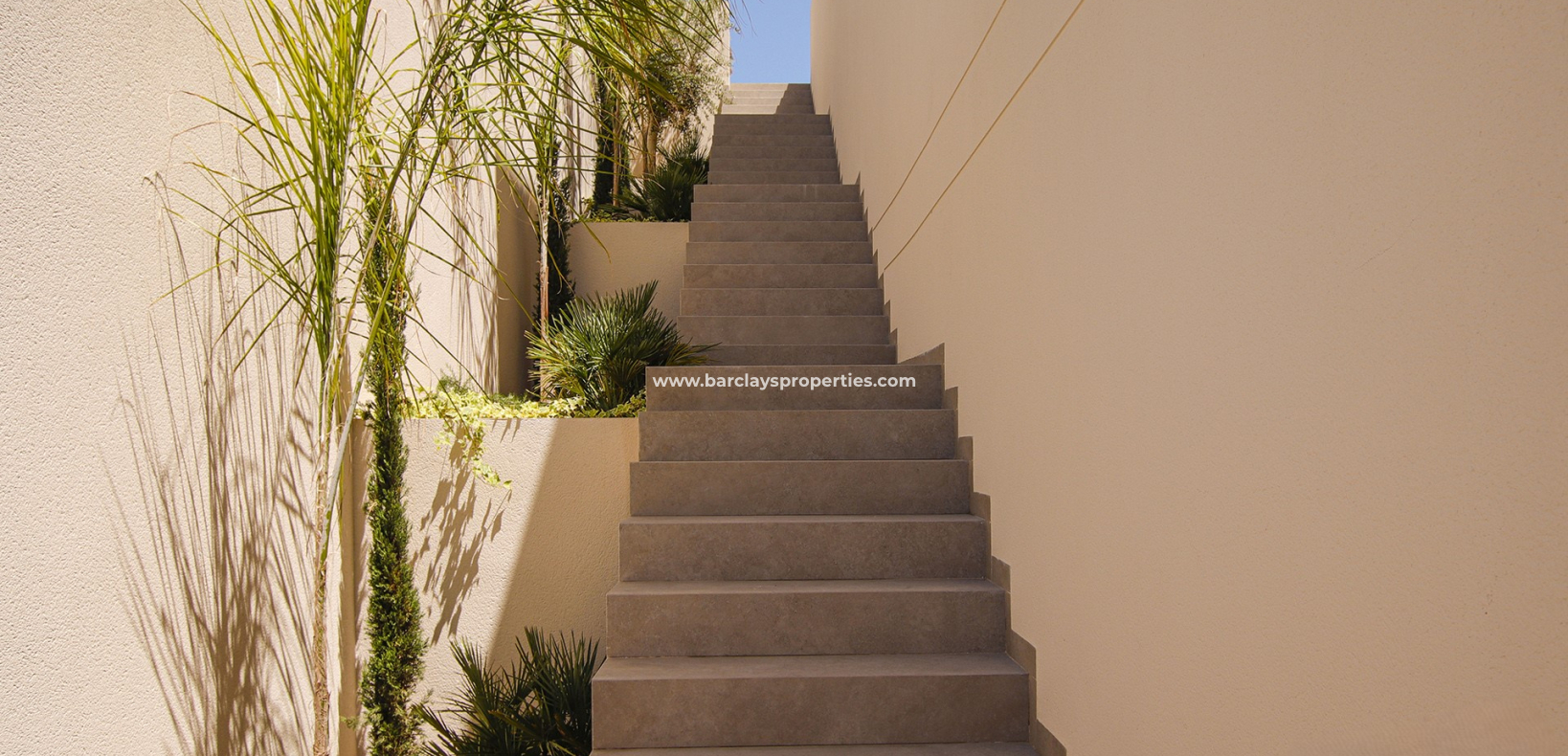 New Build - Freistendhe Villa - Urb. La Marina