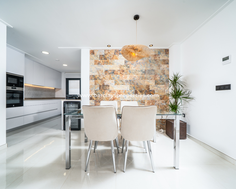 New Build - Fristaende Villa  - Urb. La Marina