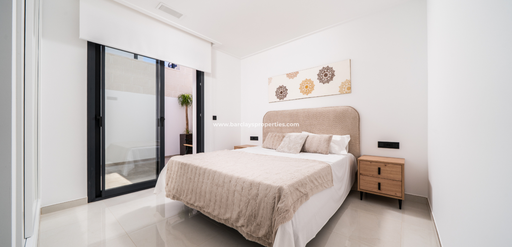 New Build - Fristaende Villa  - Urb. La Marina