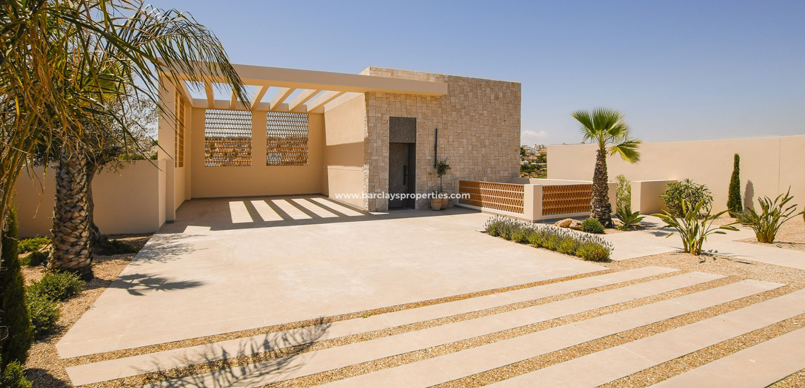 New Build - Fristaende Villa  - Urb. La Marina