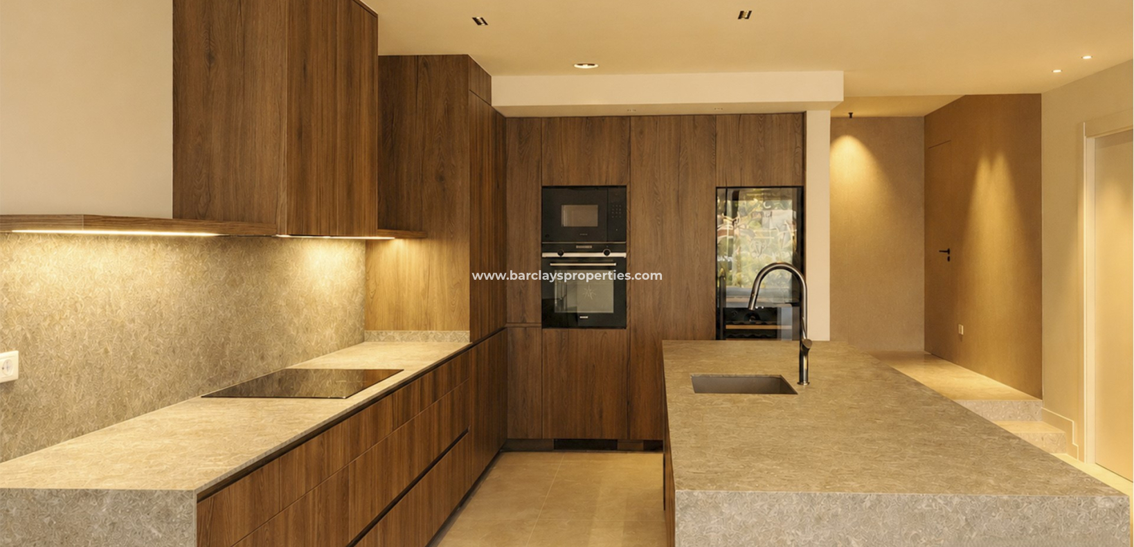 New Build - Fristaende Villa  - Urb. La Marina