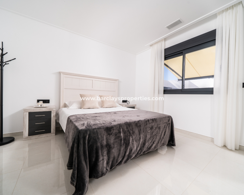 Nouvelle construction - Maison Individuelle - Urb. La Marina