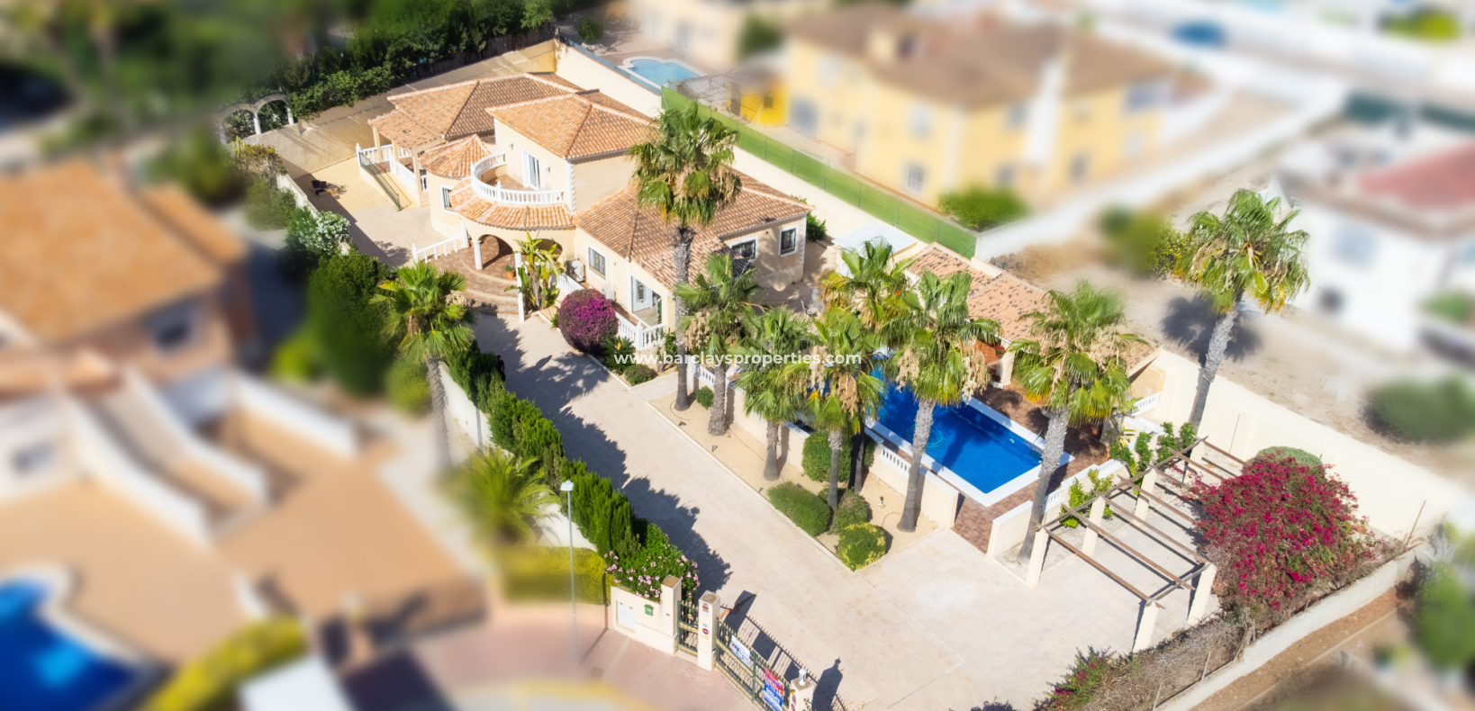 Propriété individuelle à vendre à La Marina