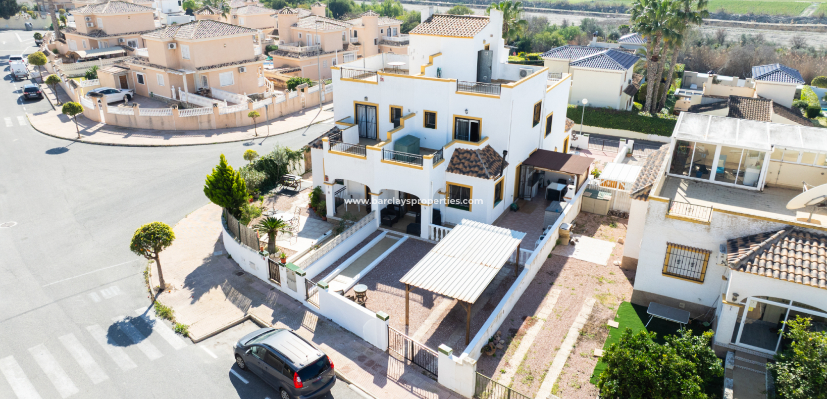 Quad-Immobilie zu verkaufen in La Marina