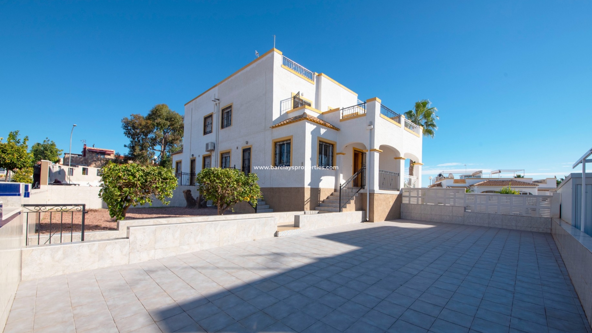 Quad - Resale - Urb. La Marina - 4985