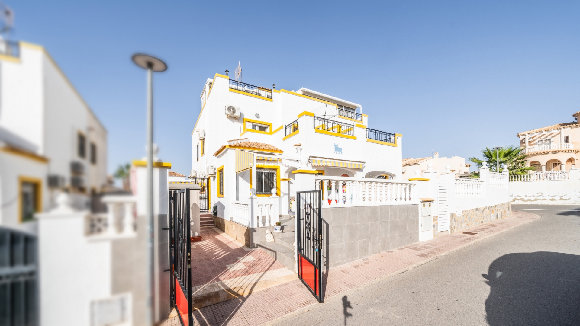 Quad - Resale - Urb. La Marina - 5797