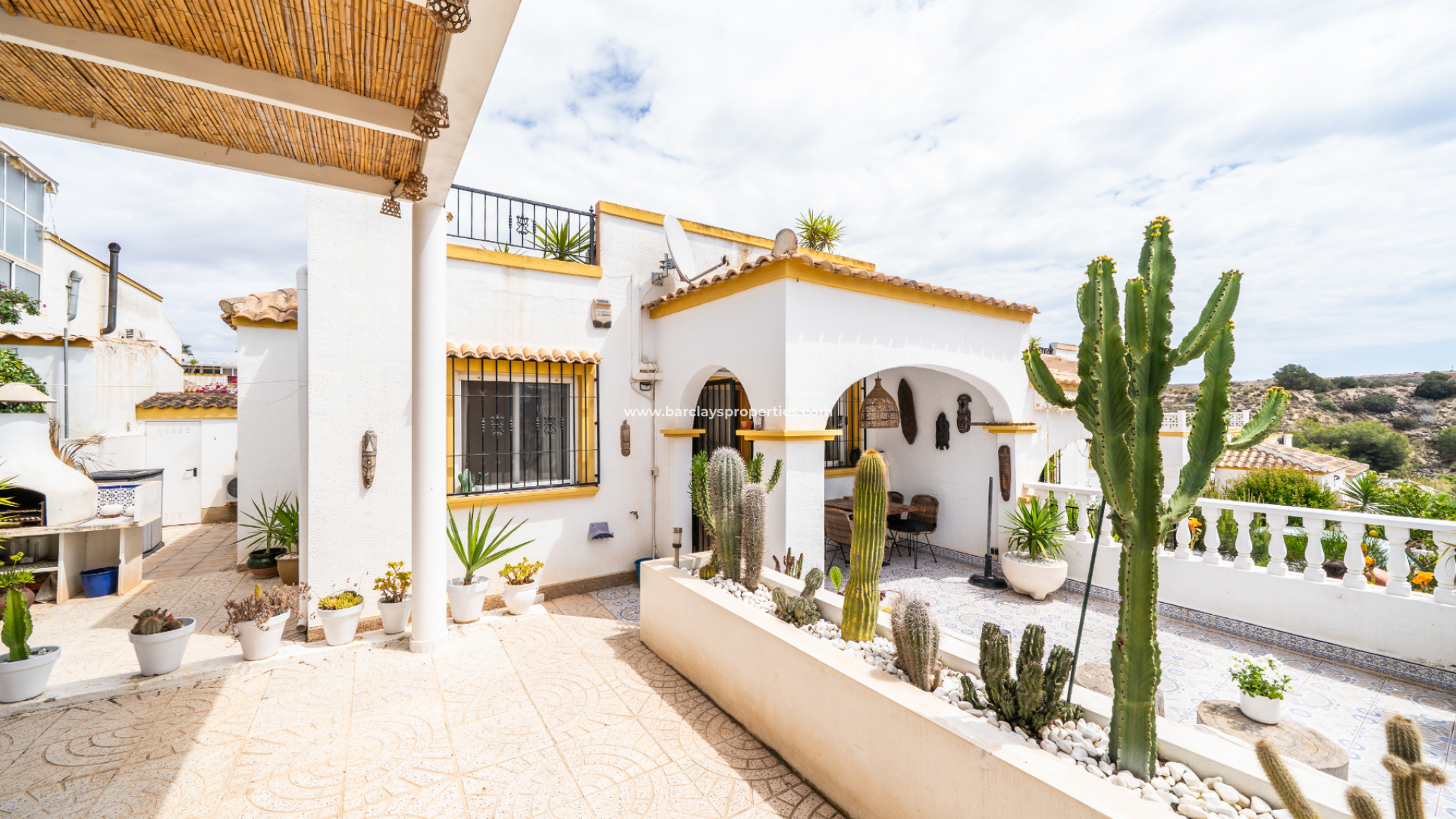 Quad - Resale - Urb. La Marina - 5950