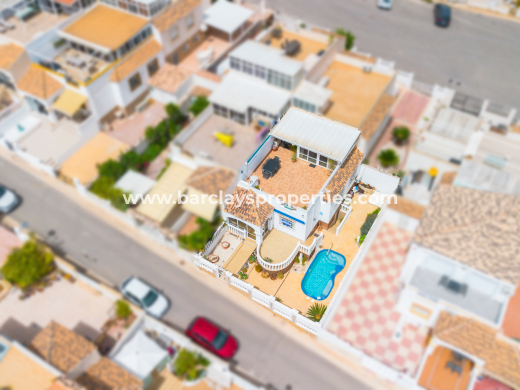 Quad · Resale · Urb. La Marina · Urb. La Marina