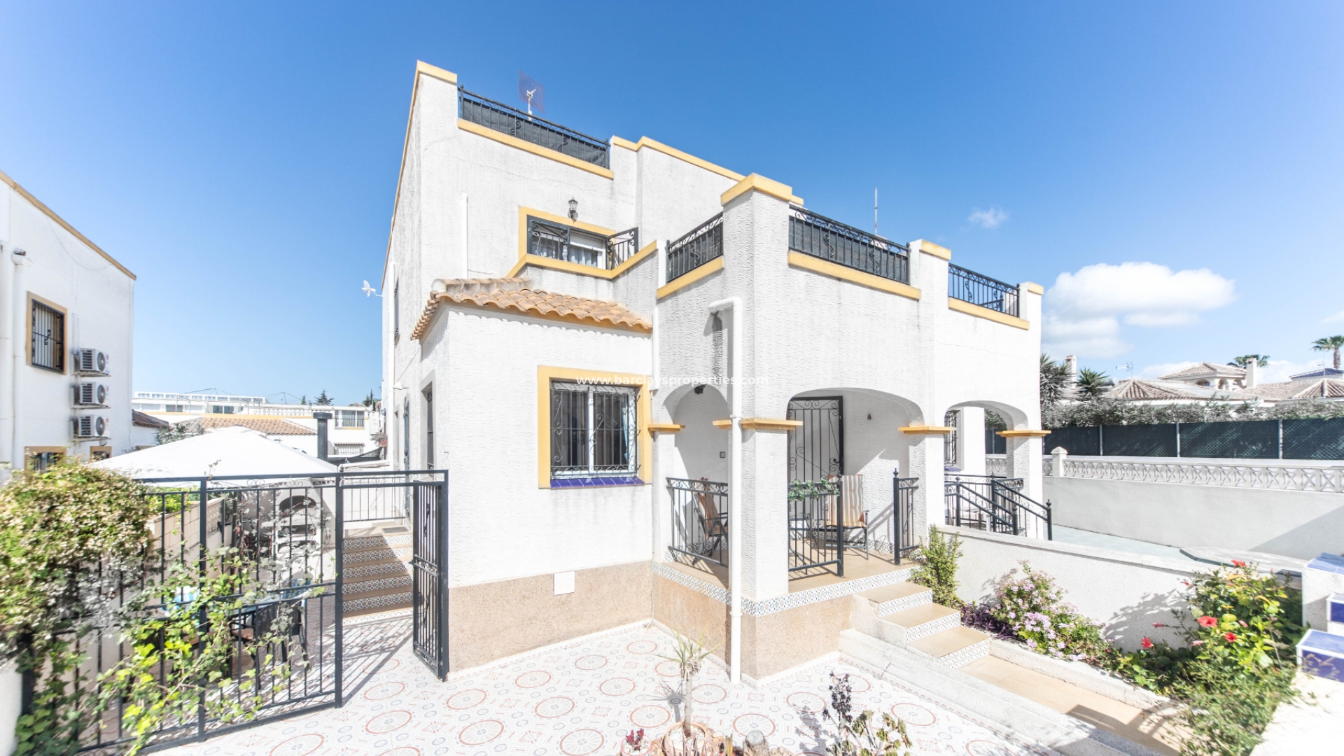 Quad - Revente - Urb. La Marina - 5363