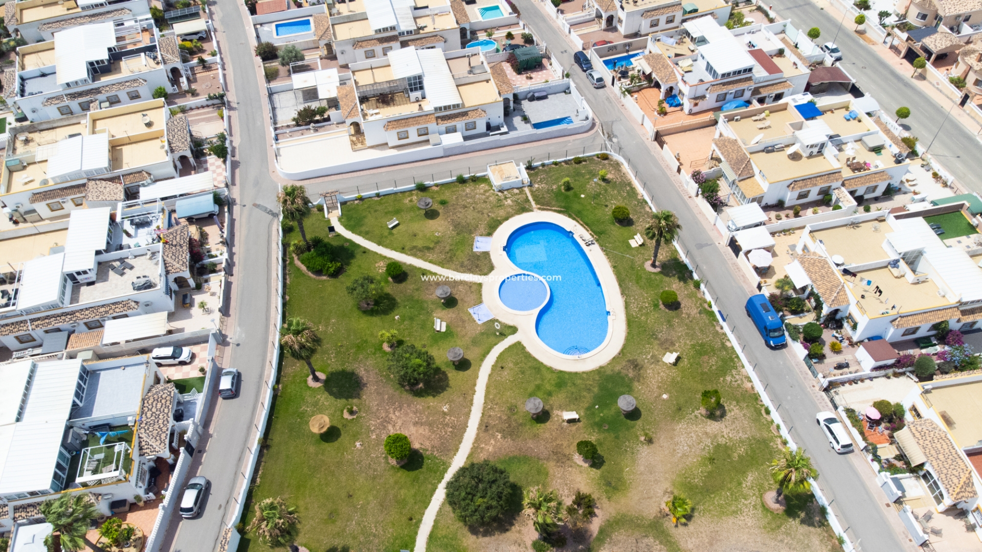 Quad - Revente - Urb. La Marina - 5696