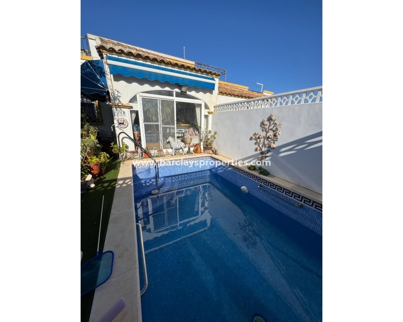 Quad Villa For Sale in La Marina