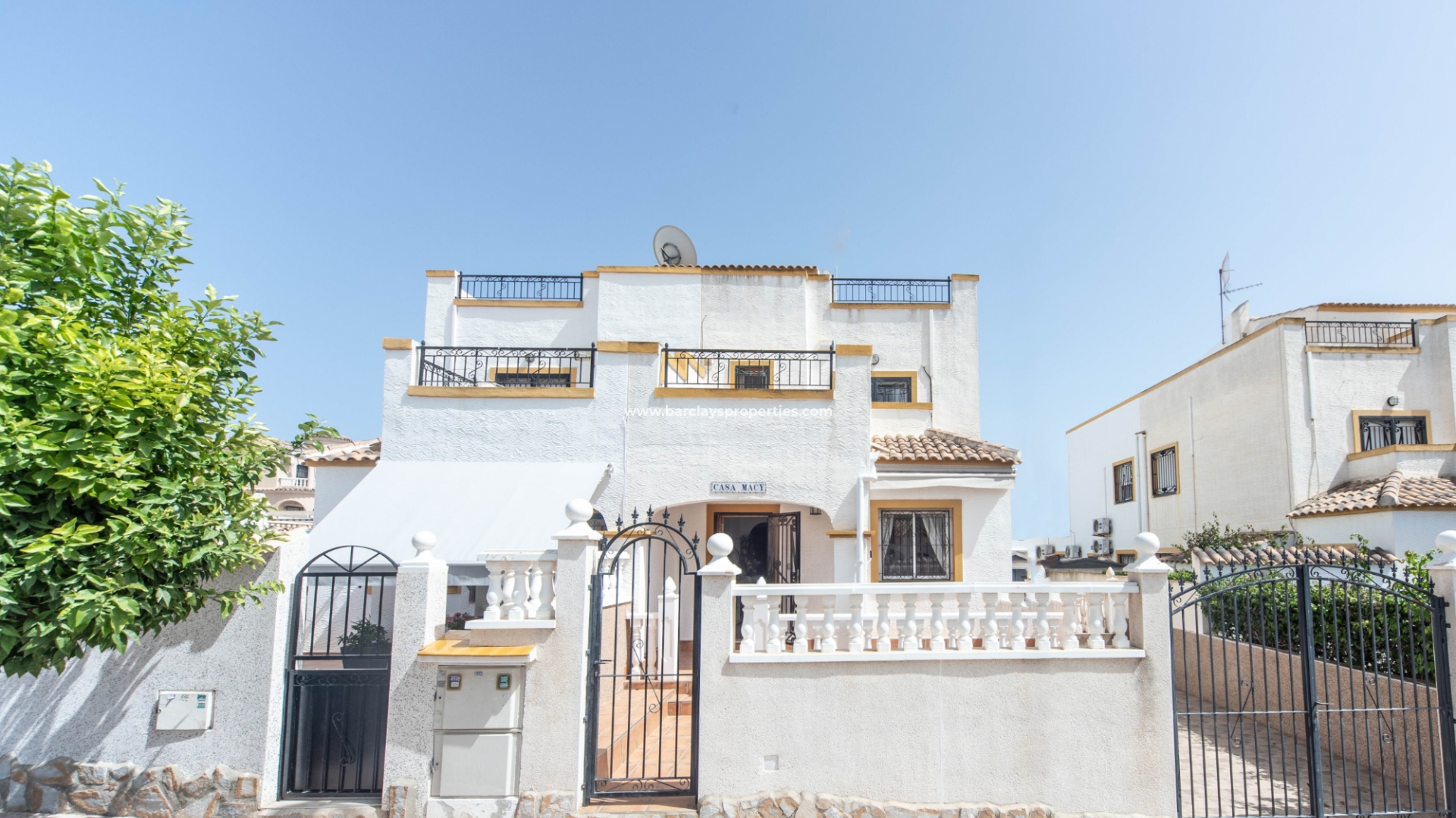 Quad - Wederverkoop - Urb. La Marina - 5198