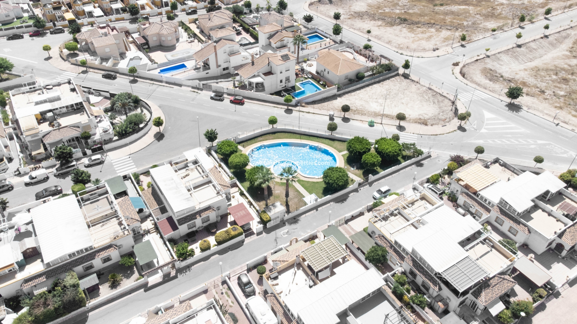 Quad - Wederverkoop - Urb. La Marina - 5477