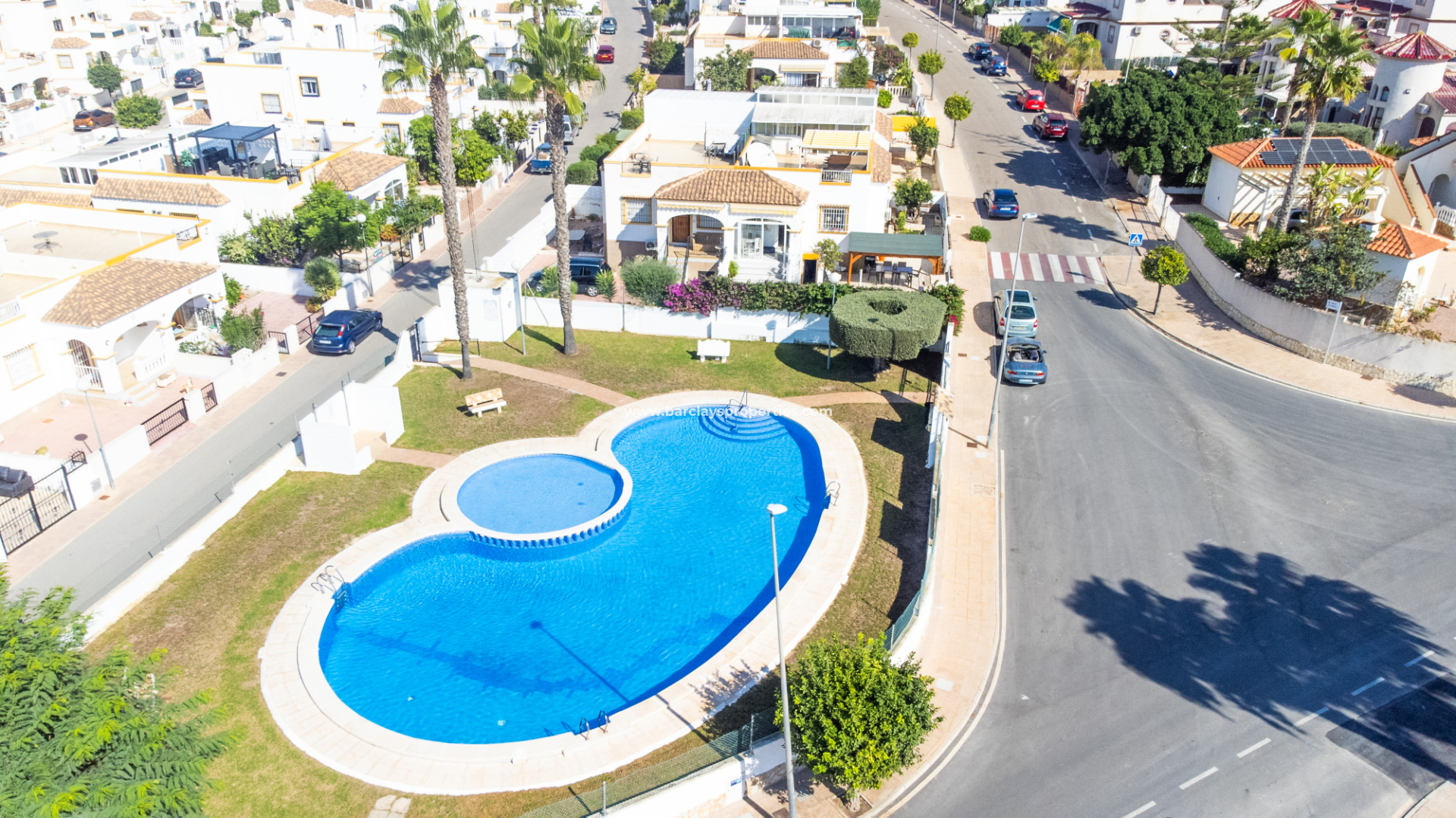 Quad - Wederverkoop - Urb. La Marina - 6056