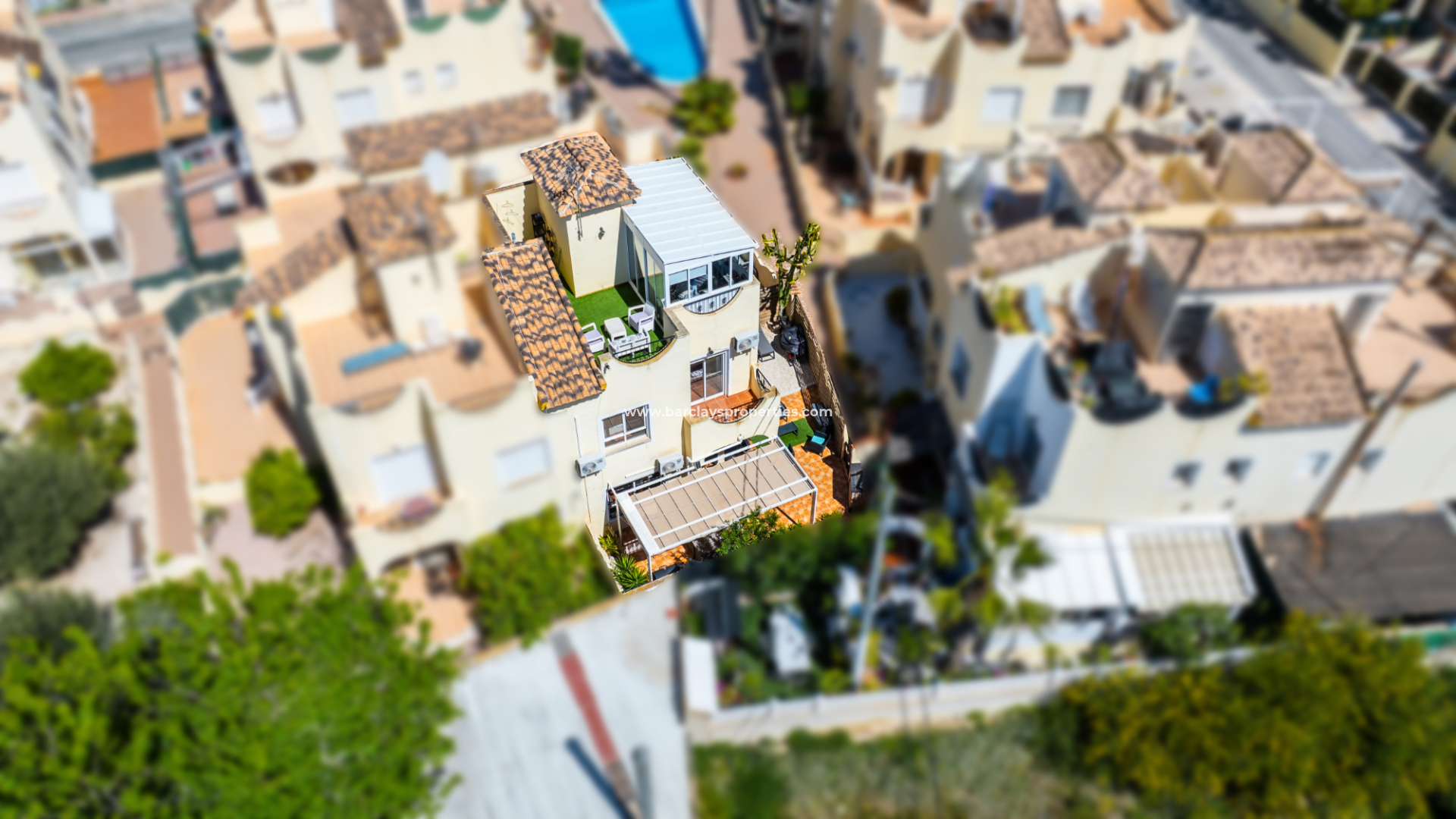 Quad - Wederverkoop - Urb. La Marina - 6141