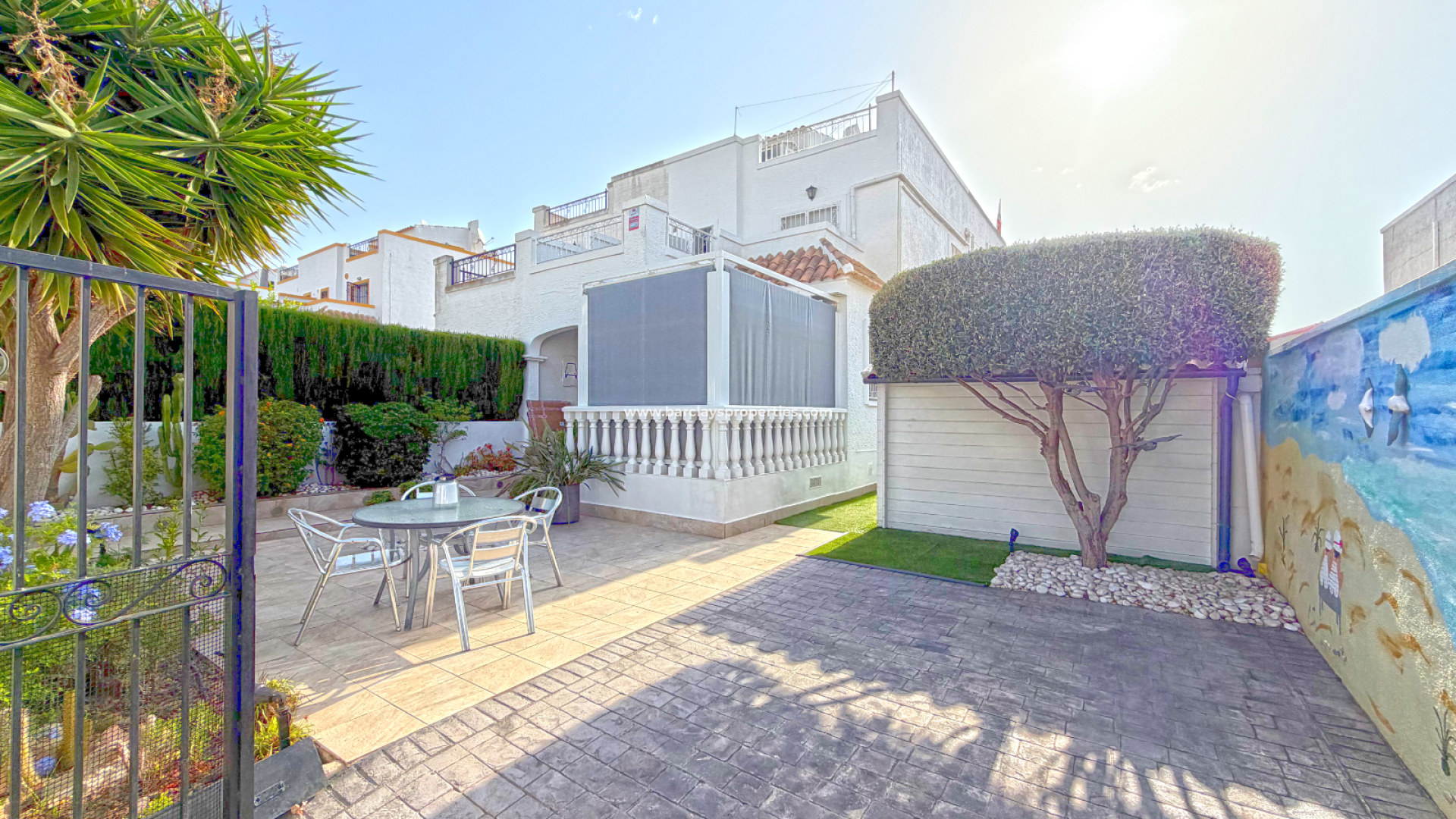 Quad - Wederverkoop - Urb. La Marina - 6208