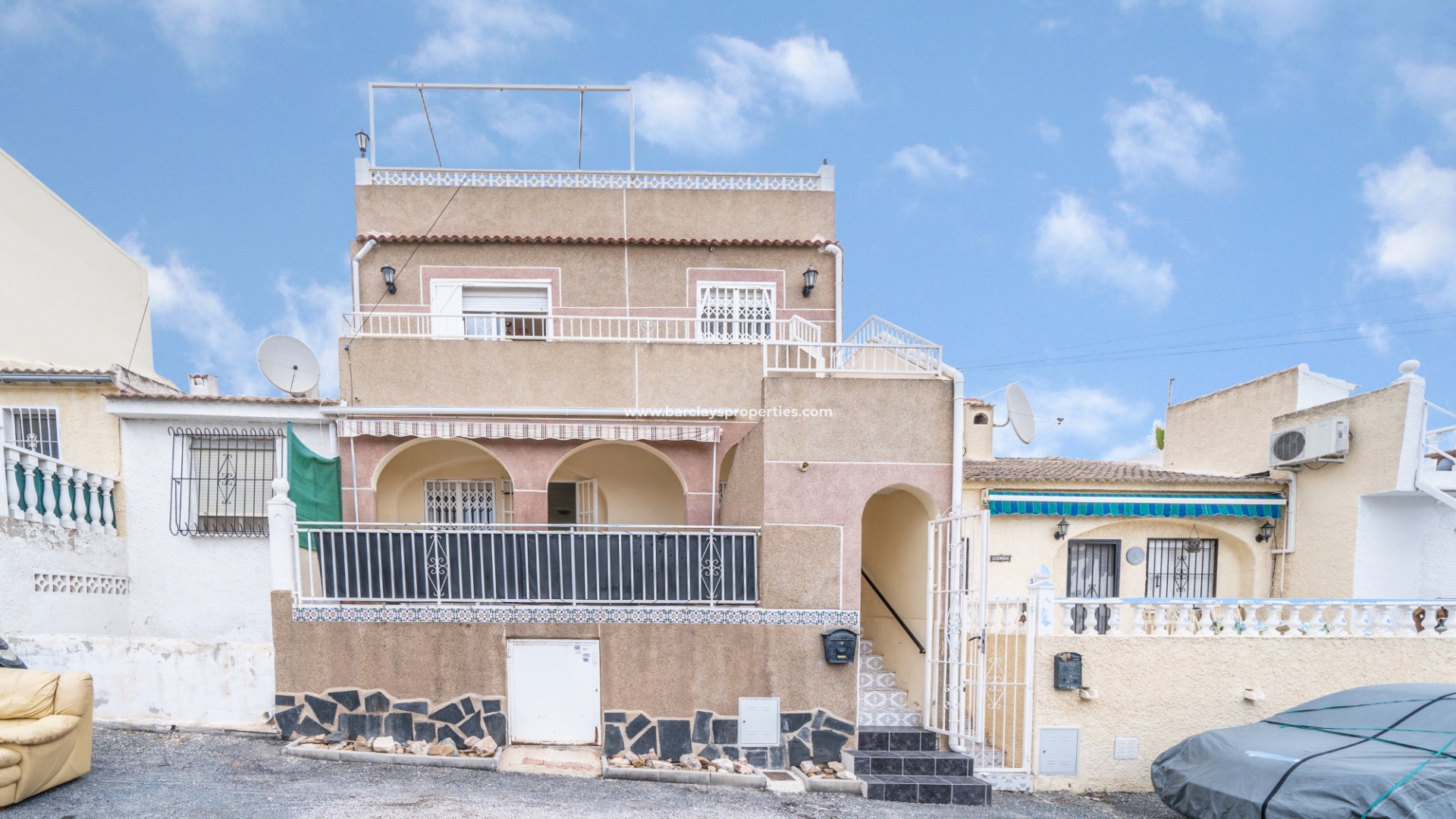 Radhus - Resale - Urb. La Marina - 5556