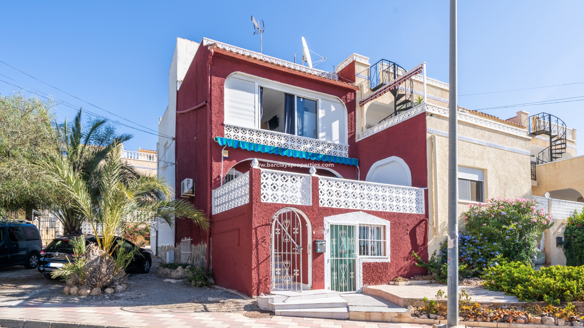 Radhus - Resale - Urb. La Marina - 5729