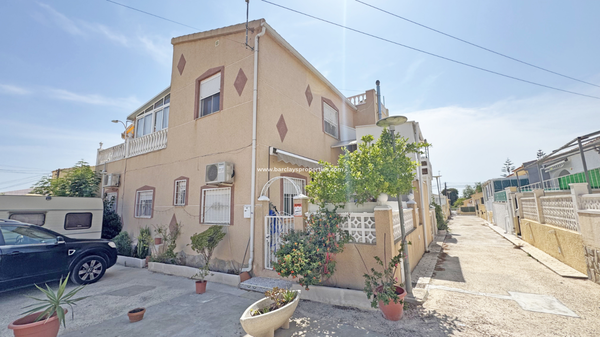 Radhus - Resale - Urb. La Marina - 5989