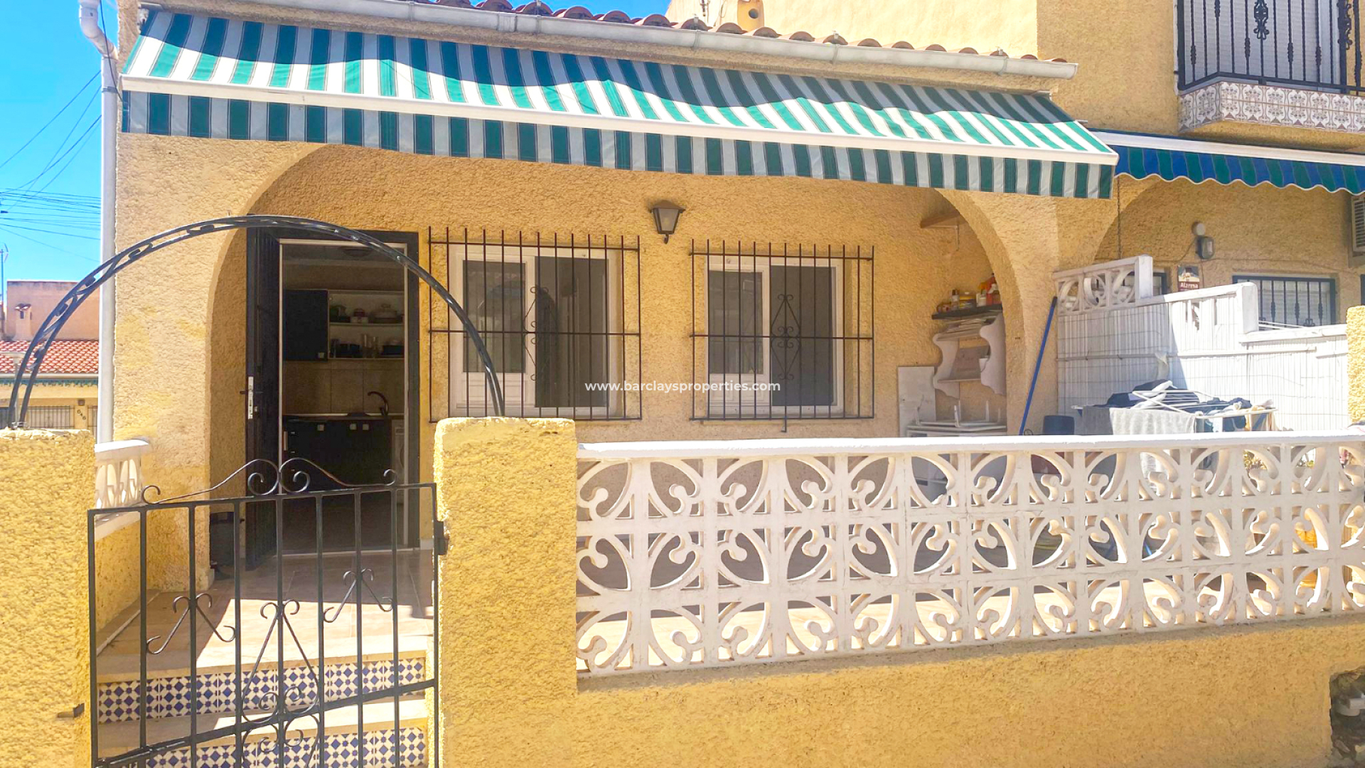 Radhus - Resale - Urb. La Marina - 6156