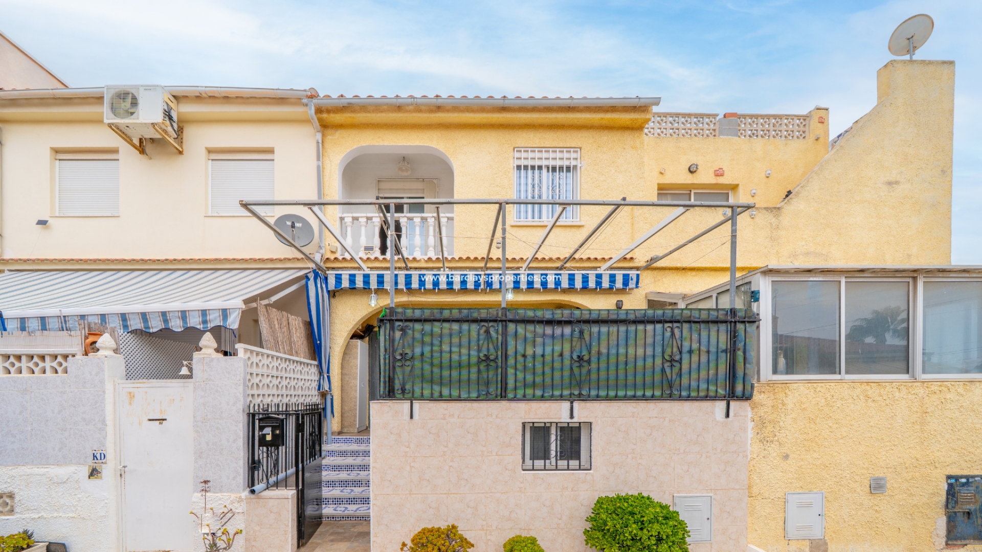 Reihenhaus - Resale - Urb. La Marina - 6200