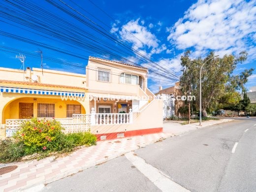 Reihenhaus · Resale · Urb. La Marina · Urb. La Marina